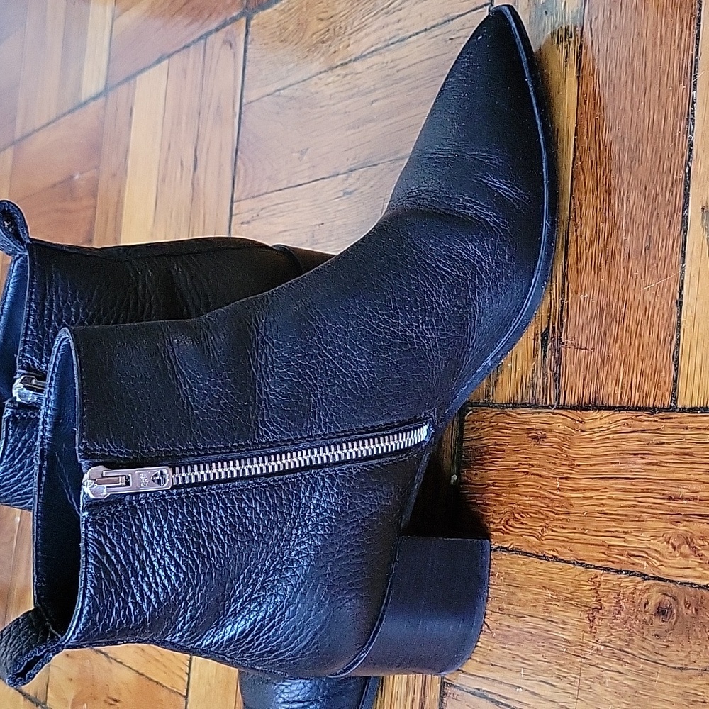 Everlane The Boss Boots - Picture 9 of 11